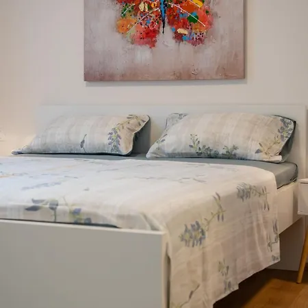 Beach House Festini Дом отдыха